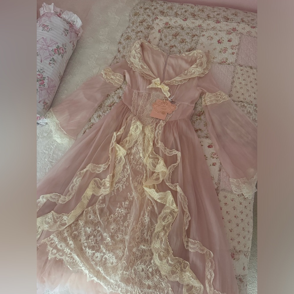 Lacemade Serafina dress🌸👸🏼